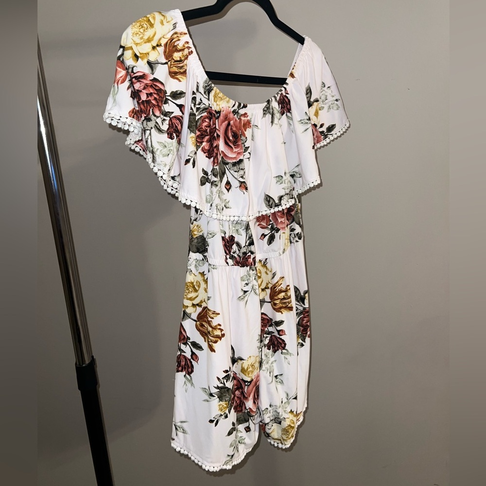Romper - Picture 3 of 3